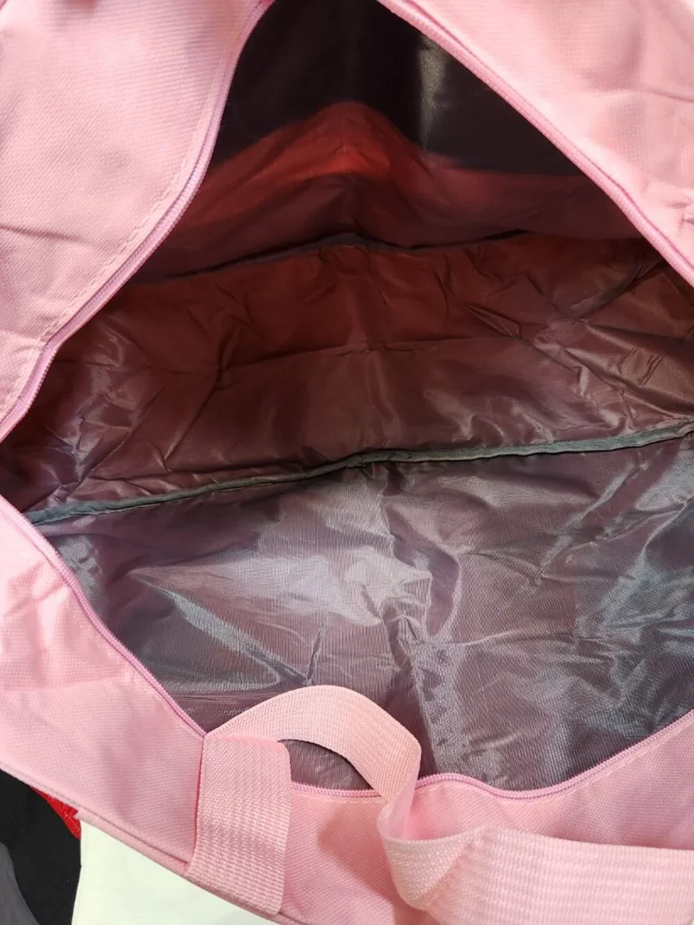 HELLO KITTY Extra Large Duffle Tote Bag Pink - NEW NWOT
